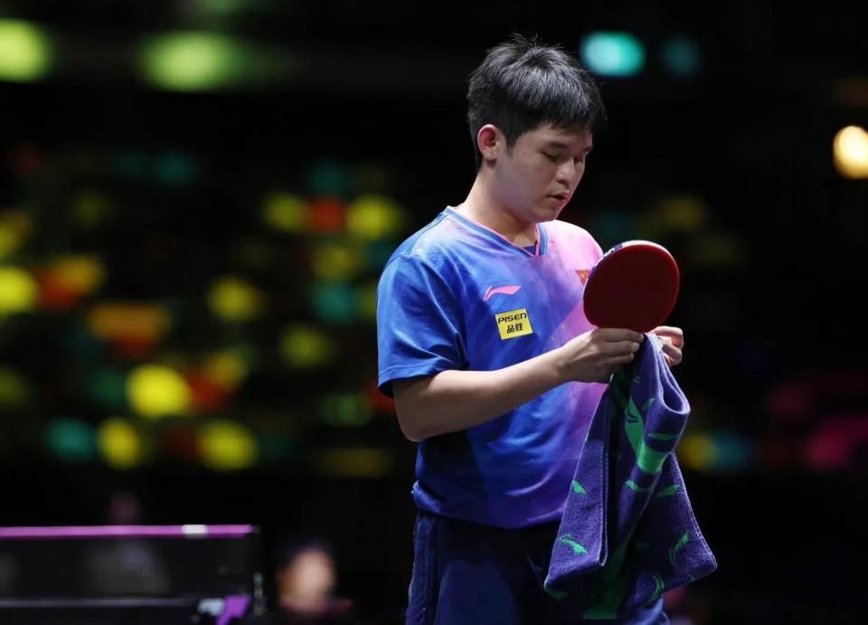 时承担不同 时承担不同