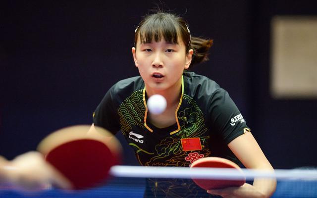 成绩让她微 成绩让她微