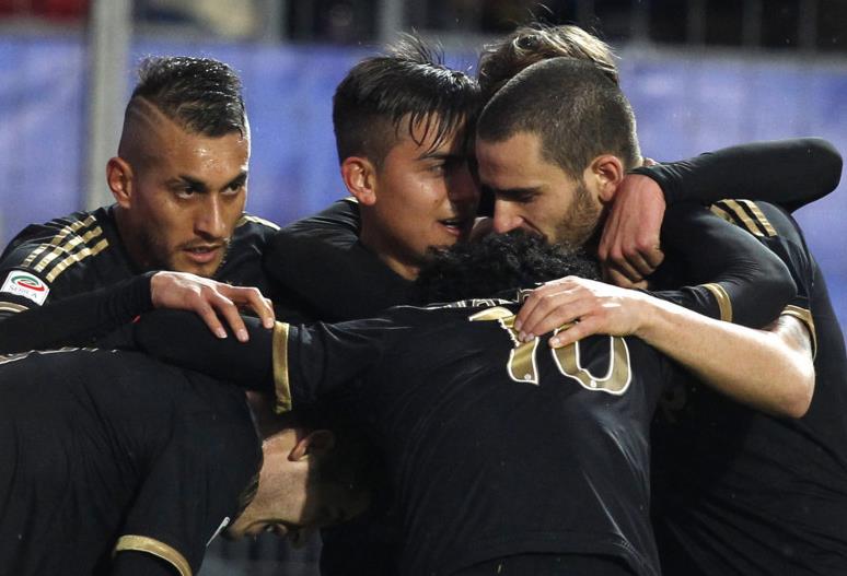 纵深跑位 纵深跑位